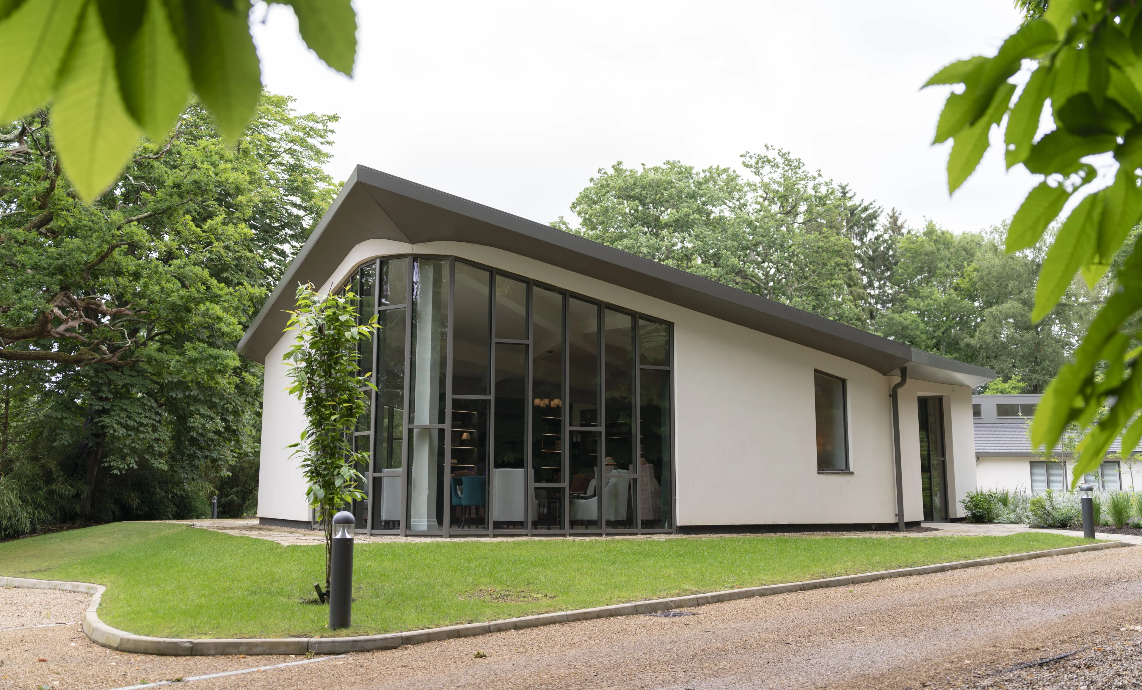 Explore The 1150 Club - World-Class Post Operative Care