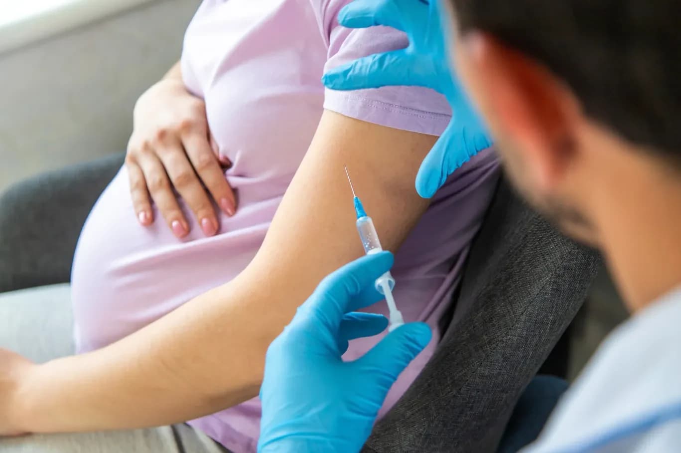 ### **Flu vaccination for pregnant women:**
## Safety, Timing and What to Expect