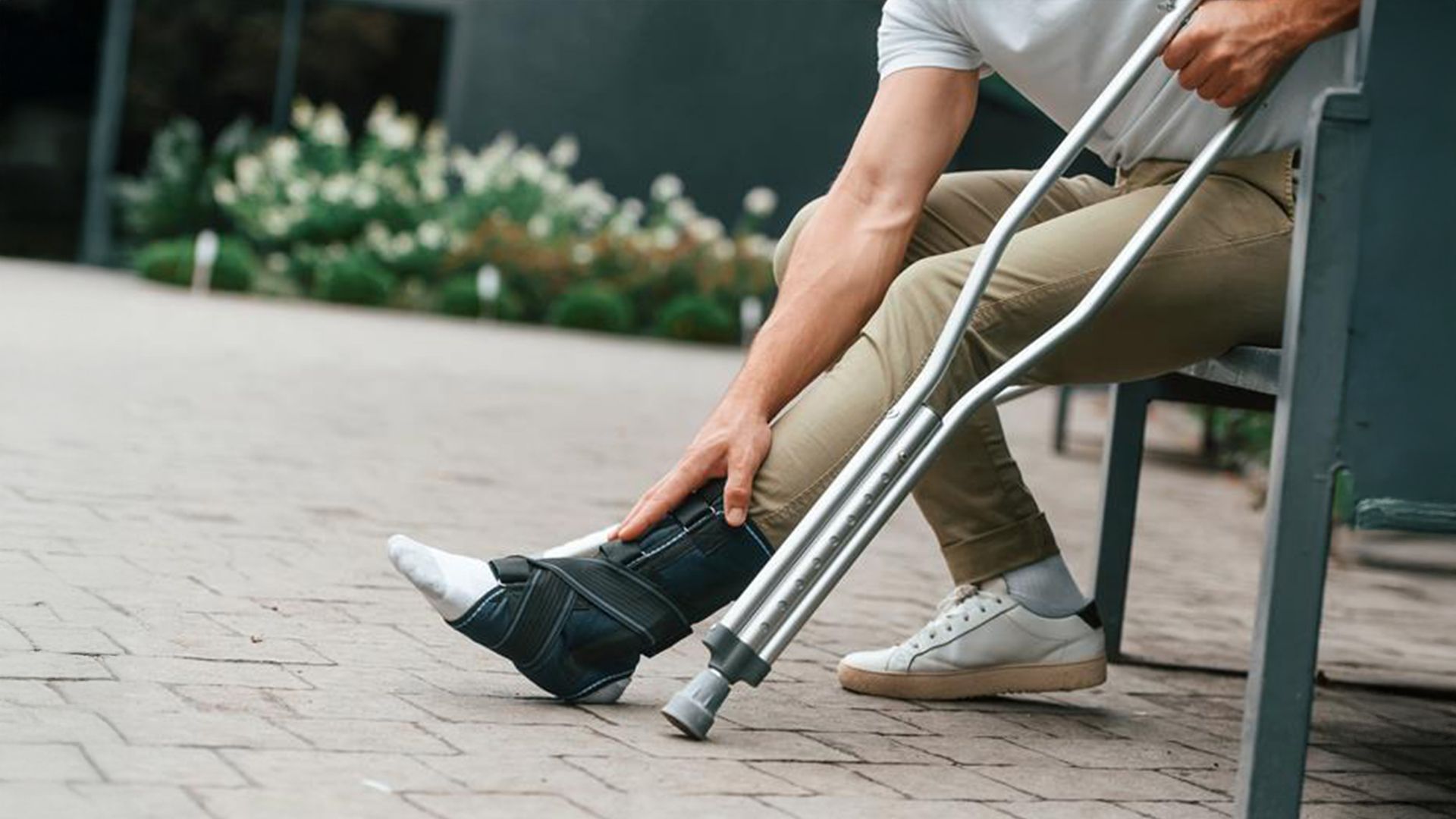 Orthopaedic Clinic at LIPS Healthcare - Battersea London